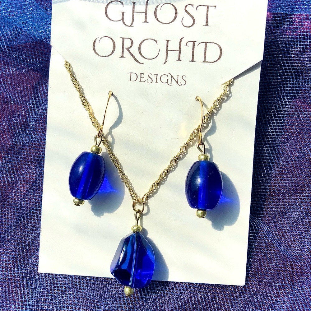 Blue and Gold Jewelry Set
